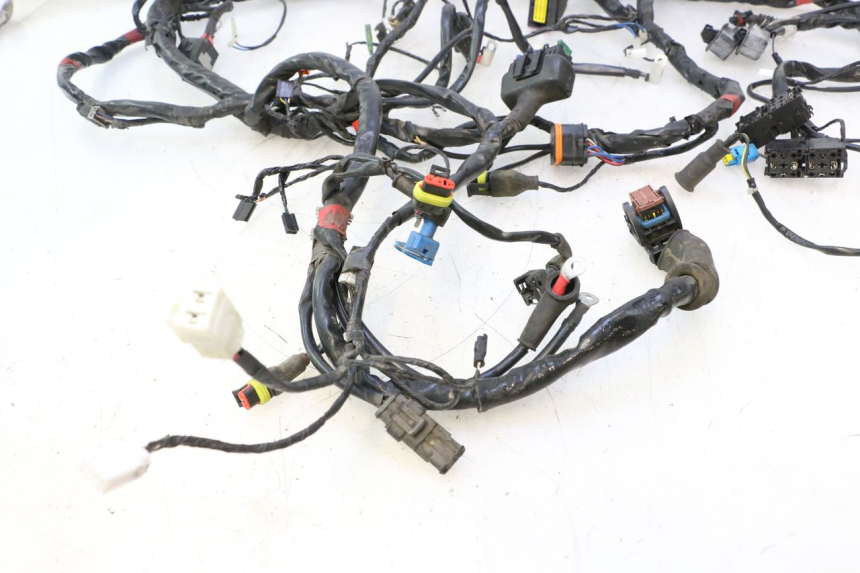 photo de FAISCEAU PIAGGIO MP3 LT 300 (2010 - 2016) - Ricambio usato controllato