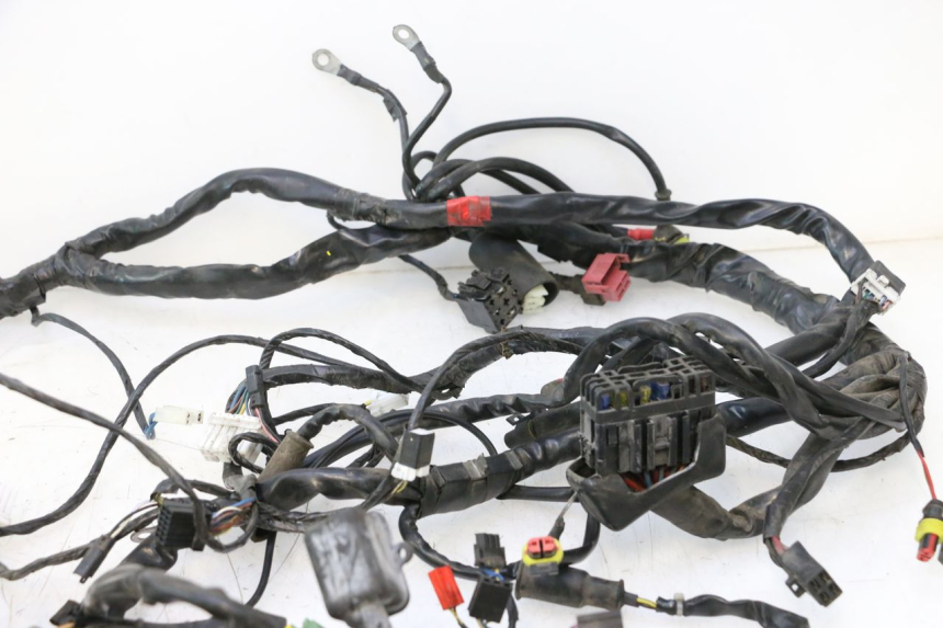 photo de Cablaggio PIAGGIO MP3 LT 400 (2007 - 2012) - Caratteristiche distintive