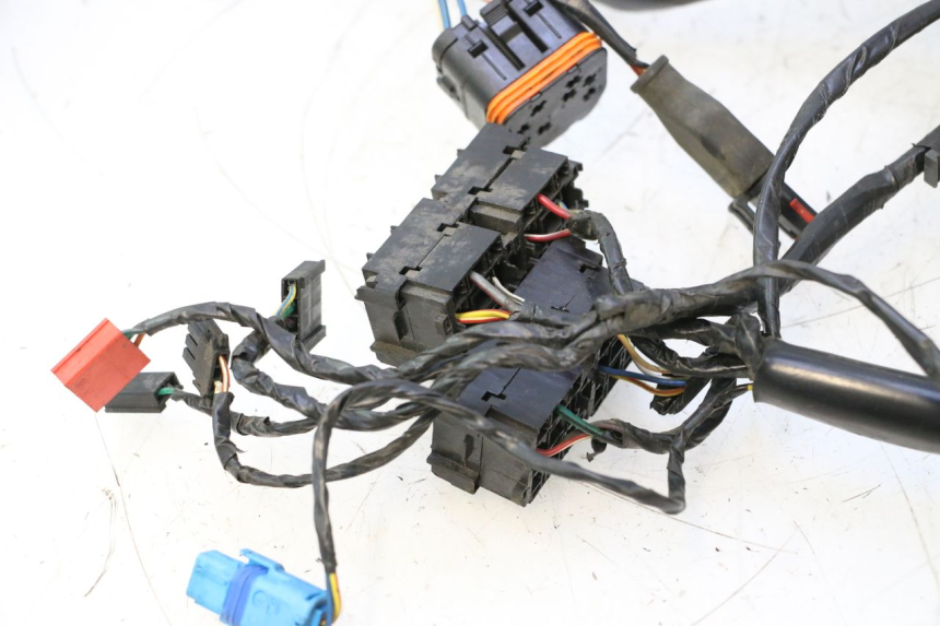 photo de Cablaggio PIAGGIO MP3 LT 400 (2007 - 2012) - Focus sulla struttura