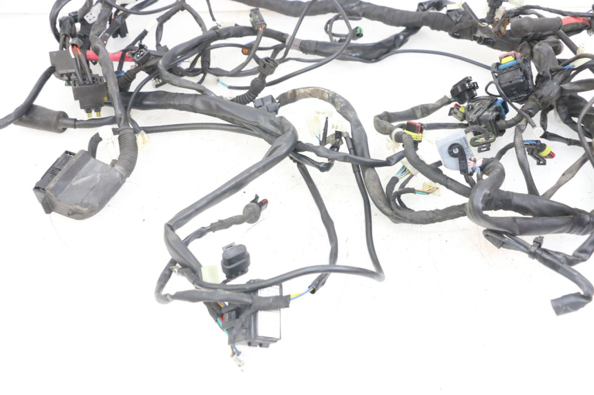 photo de IMPIANTO ELETTRICO MOTO GUZZI NORGE 8V GT 1200 (2011 - 2016) - Primo piano tecnico