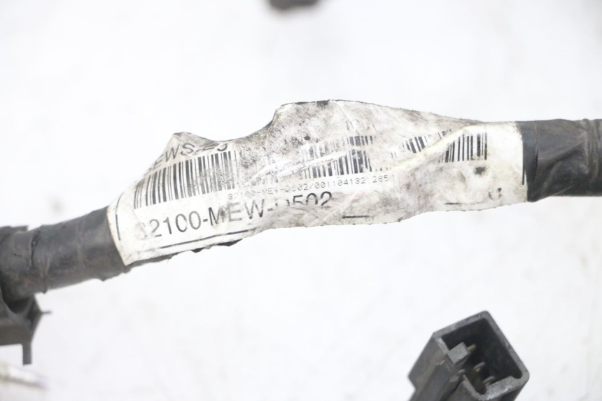 photo de IMPIANTO ELETTRICO HONDA NTV DEAUVILLE ABS 700 (2007 - 2016) - Primo piano tecnico