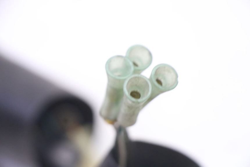 photo de IMPIANTO ELETTRICO HONDA NTV DEAUVILLE 650 (2001 - 2006) - Primo piano ad alta risoluzione