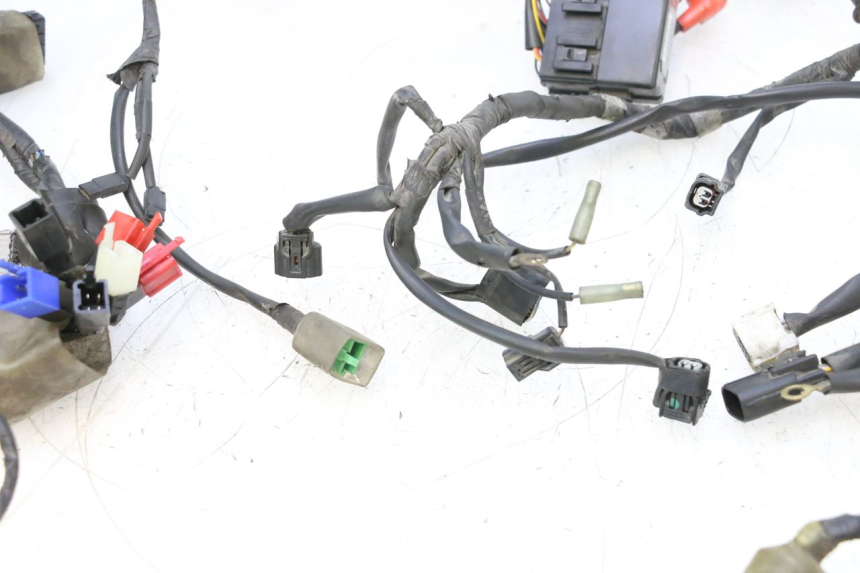 photo de IMPIANTO ELETTRICO HONDA PCX (JF57/JF64) 125 (2014 - 2018) - Marcature e riferimenti originali