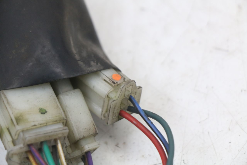 photo de IMPIANTO ELETTRICO PEUGEOT BELVILLE 125 (2017 - 2021) - Zoom sui componenti