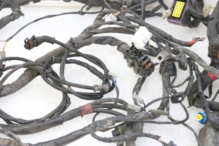 photo de IMPIANTO ELETTRICO PIAGGIO MP3 125 (2006 - 2014) - Ispezione visiva dettagliata