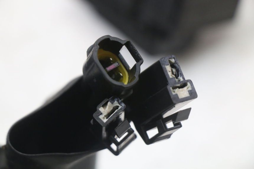 photo de IMPIANTO ELETTRICO ROYAL ENFIELD SCRAM 411 (2022 - 2024) - Ricambio usato controllato