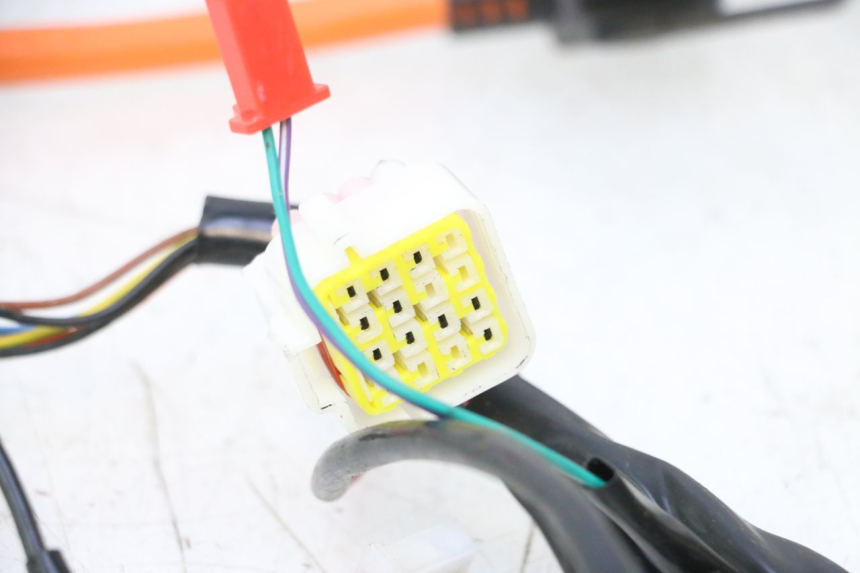 photo de IMPIANTO ELETTRICO BAIKU SAKURA 1 (2021 - 2025) - Stato della superficie e materiale