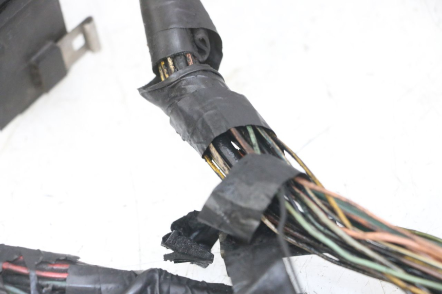 photo de IMPIANTO ELETTRICO PEUGEOT SATELIS COMPRESSOR K15 125 (2006 - 2009) - Altra angolazione