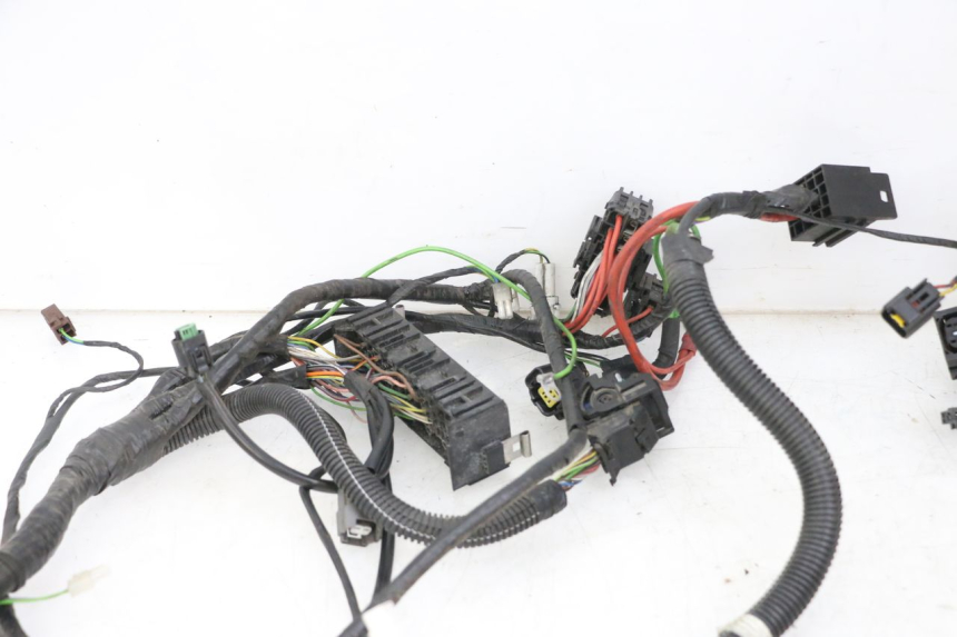 photo de Cablaggio PEUGEOT SATELIS 125 (2013 - 2018) - Altra vista dell'articolo