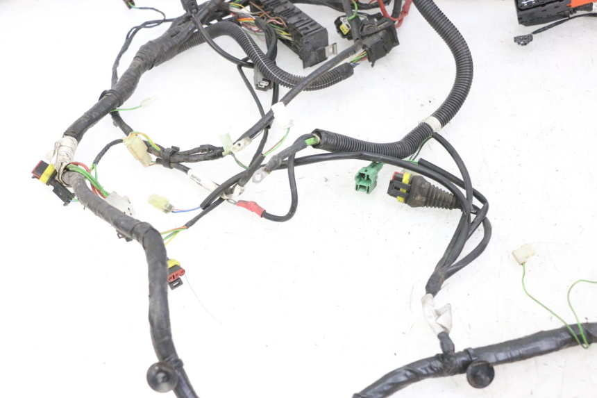 photo de Cablaggio PEUGEOT SATELIS 125 (2013 - 2018) - Marcature e riferimenti originali