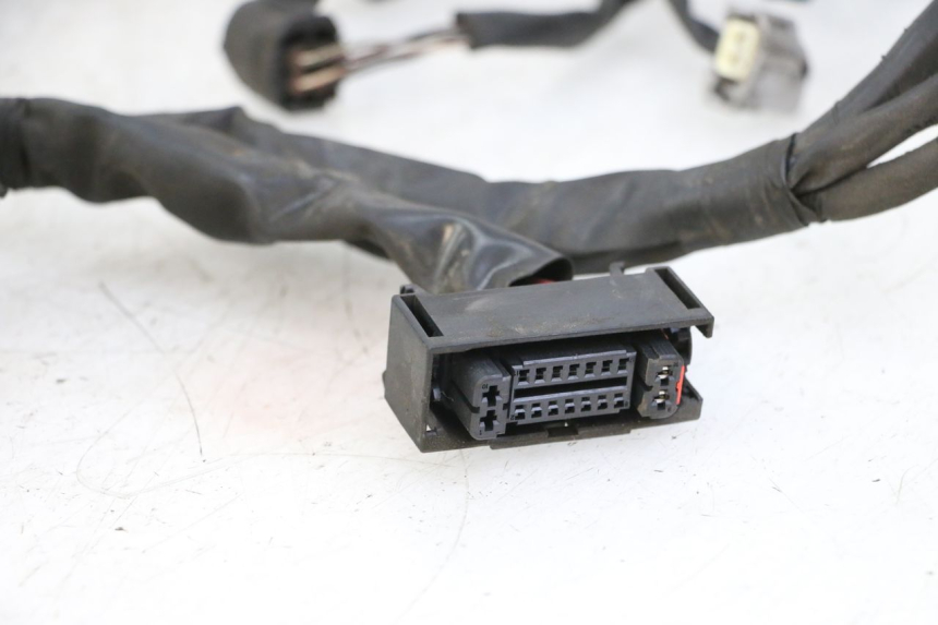 photo de IMPIANTO ELETTRICO SUZUKI BURGMAN 125 (2015 - 2017) - Zoom sullo stato d'uso