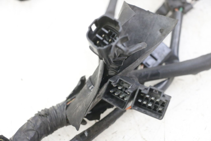 photo de IMPIANTO ELETTRICO SUZUKI GSX F GSXF 650 (2007 - 2015) - Primo piano tecnico