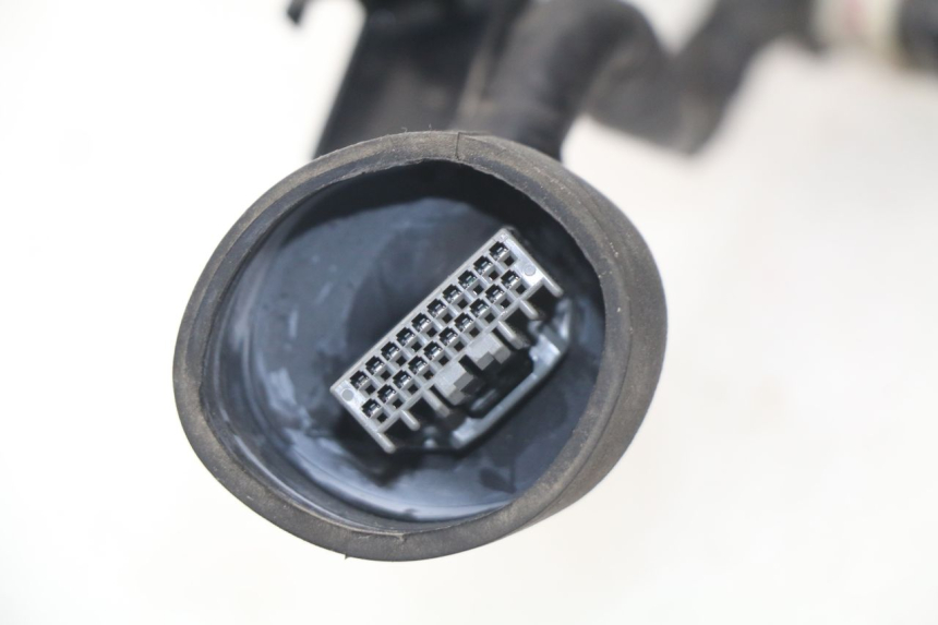 photo de Cablaggio testa forcella YAMAHA FJR ABS 1300 (2006 - 2012) - Vista d'insieme del prodotto