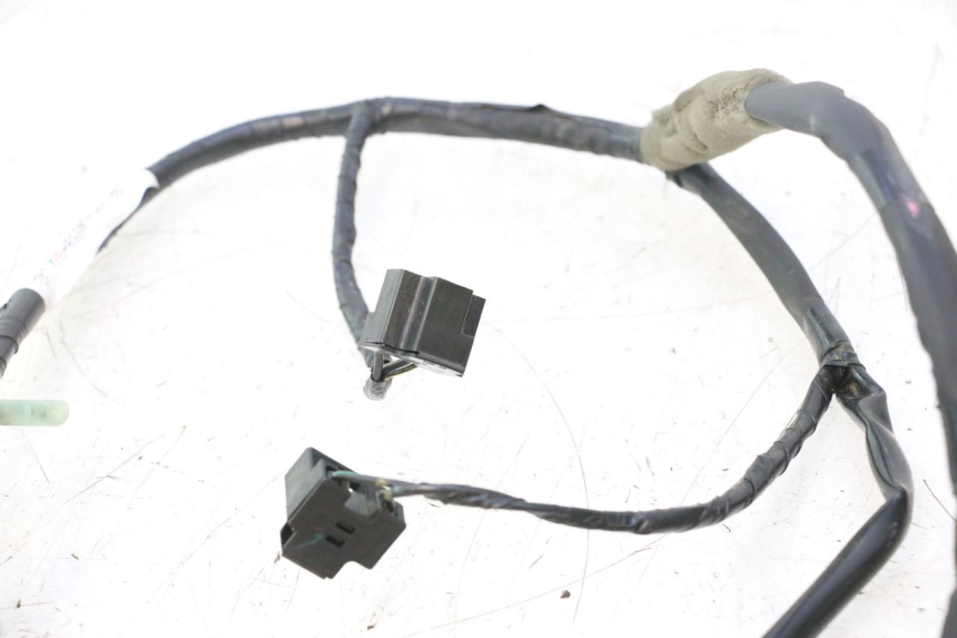 photo de CABLAGGIO CARENA YAMAHA FZ8 800 (2010 - 2016) - Altra angolazione