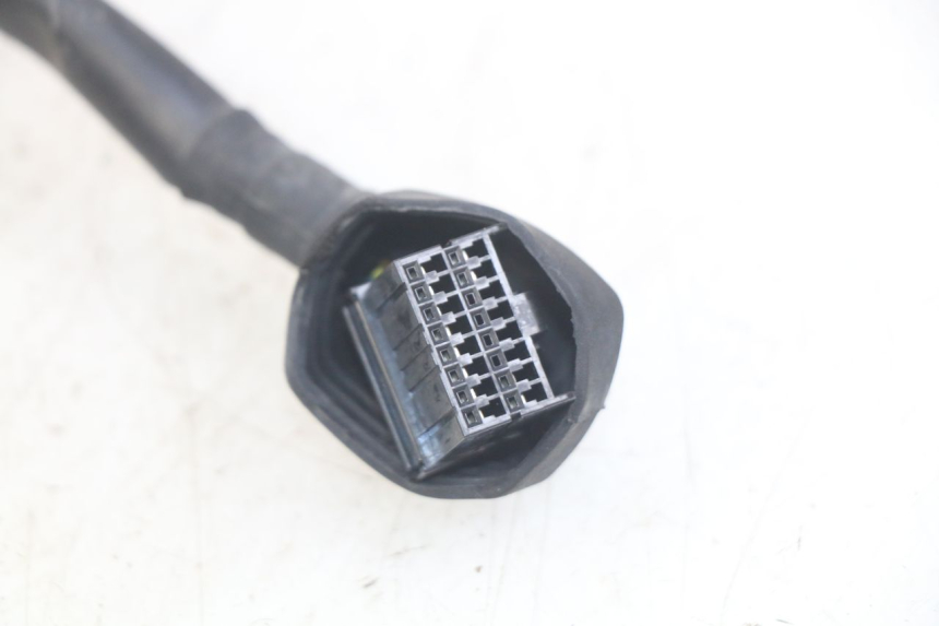 photo de FAISCEAU TETE FOURCHE YAMAHA MT ABS 125 (2014 - 2018) - Altra angolazione