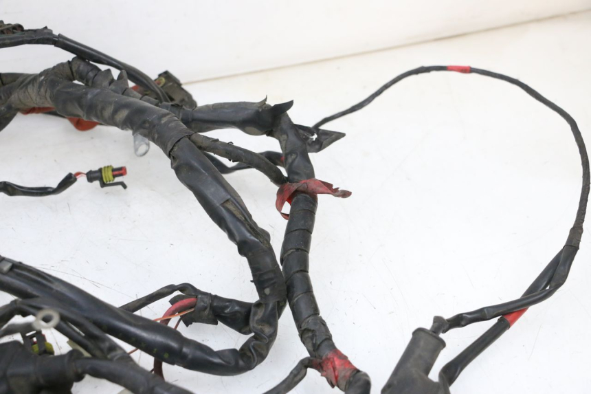 photo de FAISCEAU PIAGGIO VESPA GTS SUPER IE 125 (2009 - 2016) - Primo piano ad alta risoluzione