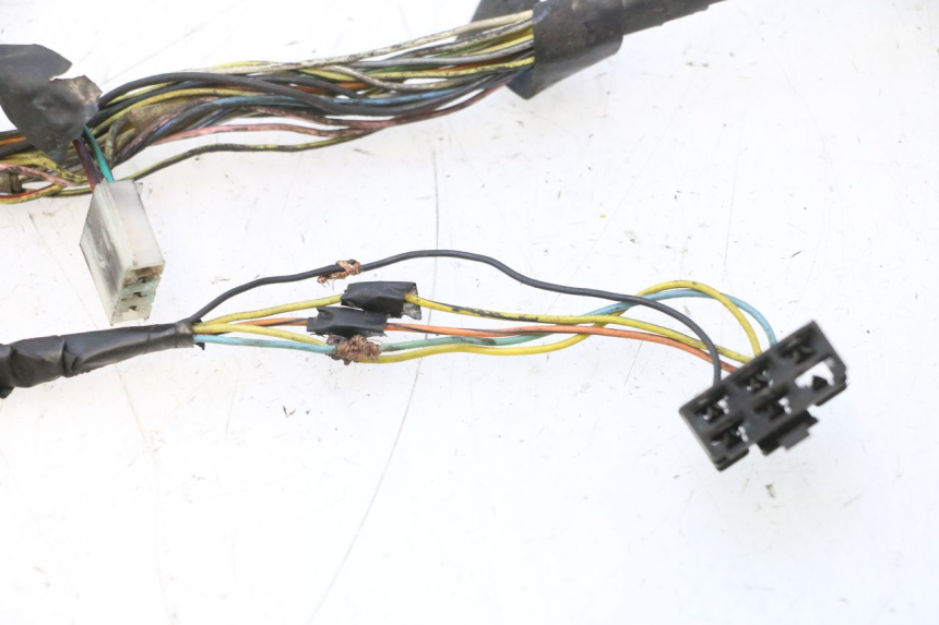 photo de FAISCEAU PIAGGIO VESPA LX 2T 50 (2005 - 2013) - Primo piano tecnico