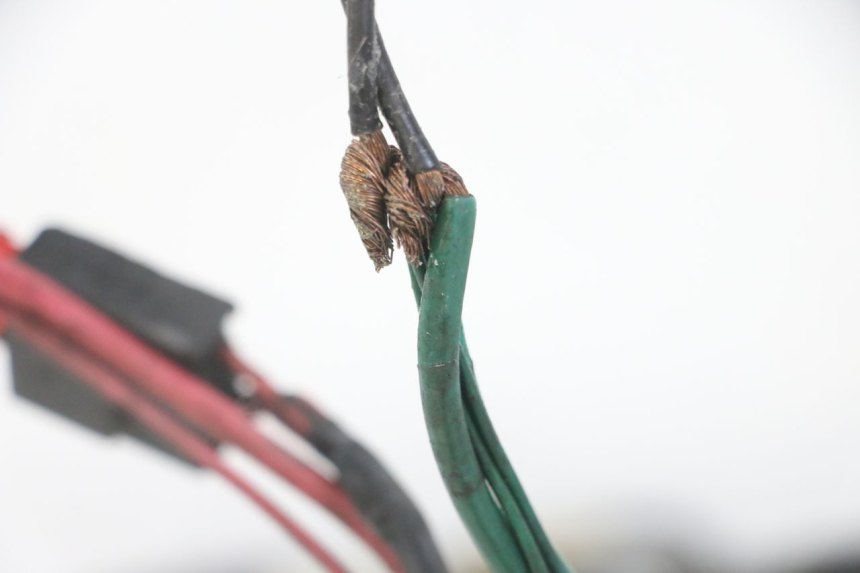 photo de FAISCEAU PEUGEOT VIVACITY NEW 2T 50 (2008 - 2017) - Zoom sui componenti