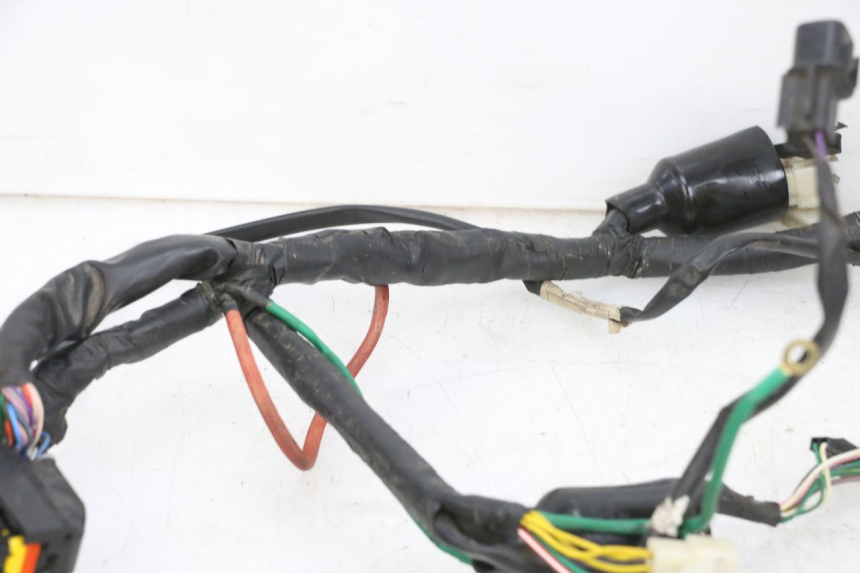 photo de FAISCEAU DAELIM VJ ROADWIN FI 125 (2008 - 2017) - Caratteristiche distintive