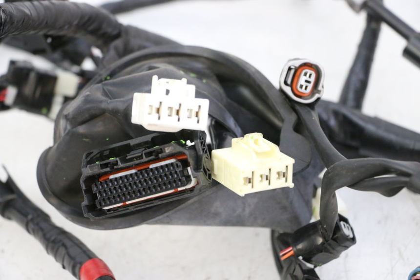 photo de IMPIANTO ELETTRICO YAMAHA XMAX X-MAX 125 (2021 - 2025) - Primo piano tecnico