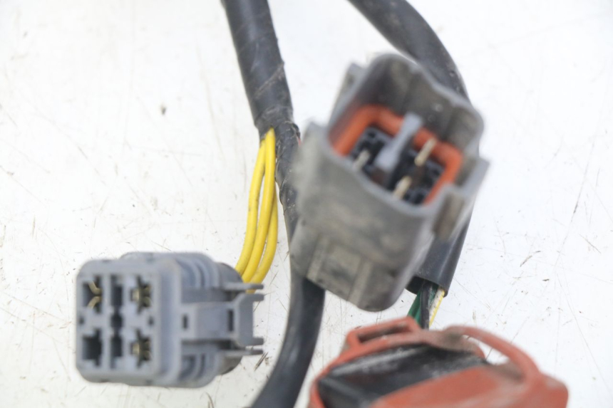 photo de FAISCEAU KYMCO X-TOWN XTOWN 125 (2016 - 2021) - Stato della superficie e materiale