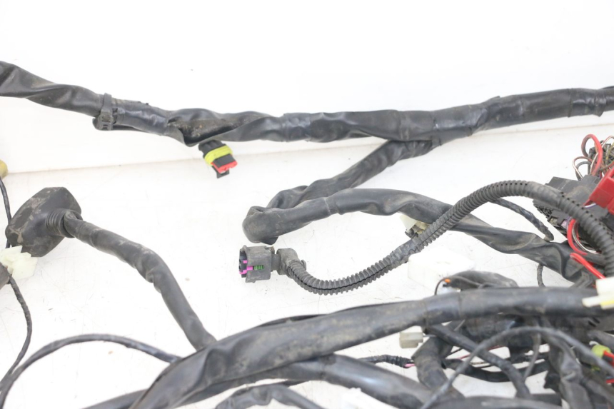 photo de FAISCEAU PIAGGIO X10 125 (2012 - 2017) - Primo piano ad alta risoluzione