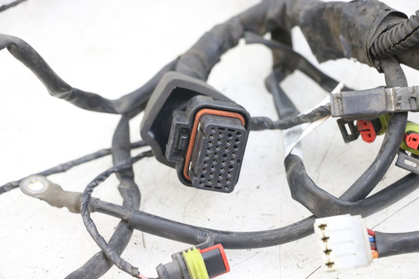 photo de FAISCEAU PIAGGIO X10 125 (2012 - 2017) - Zoom sullo stato d'uso