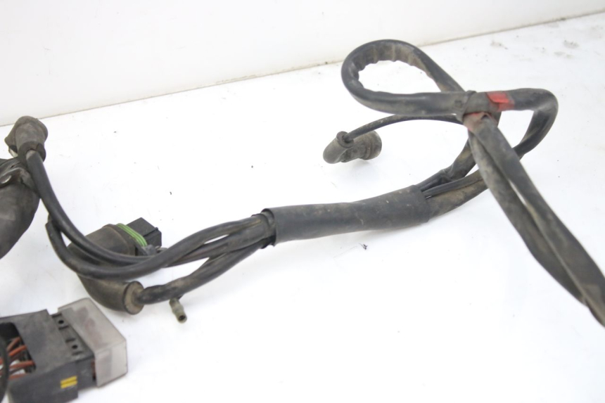 photo de FAISCEAU PIAGGIO X9 EVOLUTION 125 (2003 - 2007) - Dettagli dei punti di fissaggio