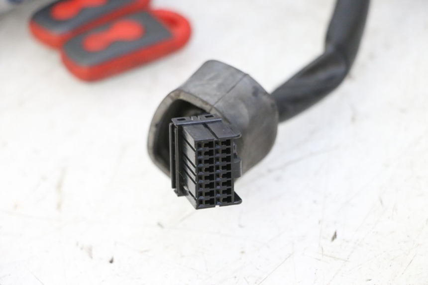 photo de Cablaggio YAMAHA XJ6 ABS 600 (2008 - 2016) - Focus sulla struttura