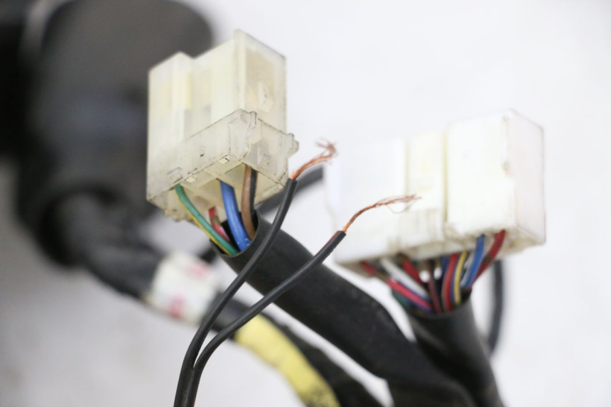 photo de Cablaggio YAMAHA XJ6 ABS 600 (2008 - 2016) - Ricambio usato controllato