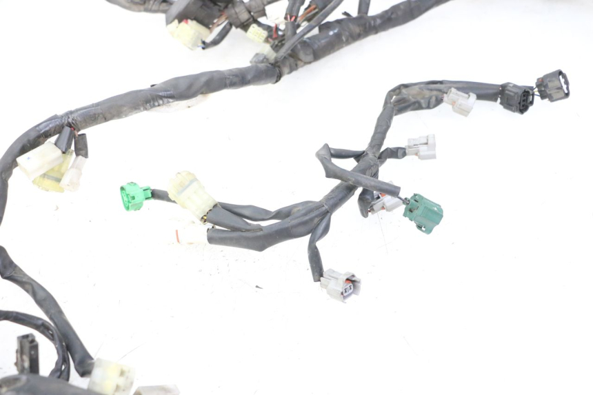 photo de IMPIANTO ELETTRICO YAMAHA FZ6 FAZER S2 600 (2007 - 2011) - Angolazione alternativa