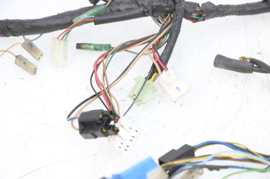 photo de FAISCEAU YAMAHA YP MAJESTY 125 (2002 - 2006) - Zoom sullo stato d'uso