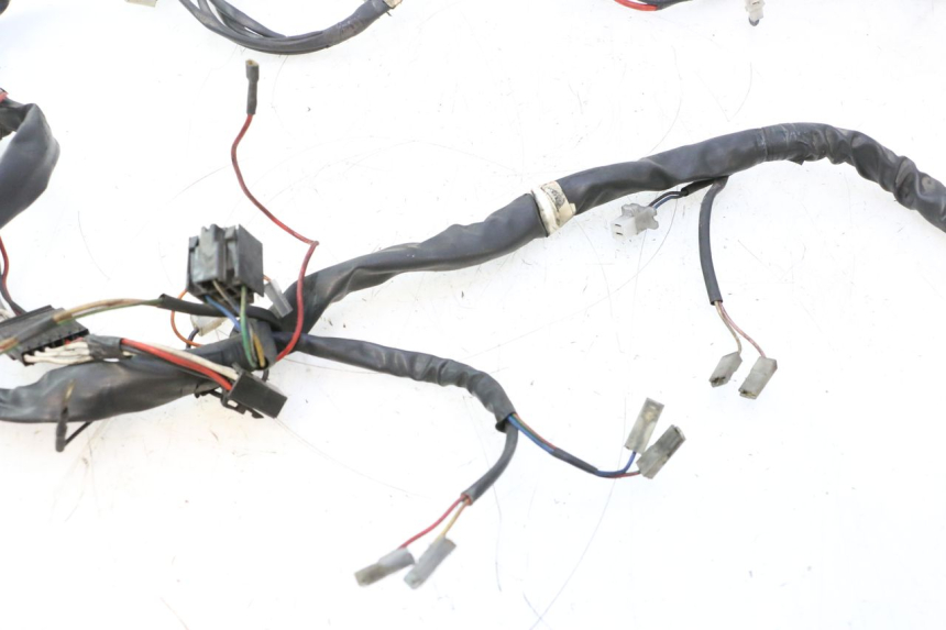 photo de FAISCEAU YAMAHA YP MAJESTY 125 (1998 - 2001) - Altra angolazione