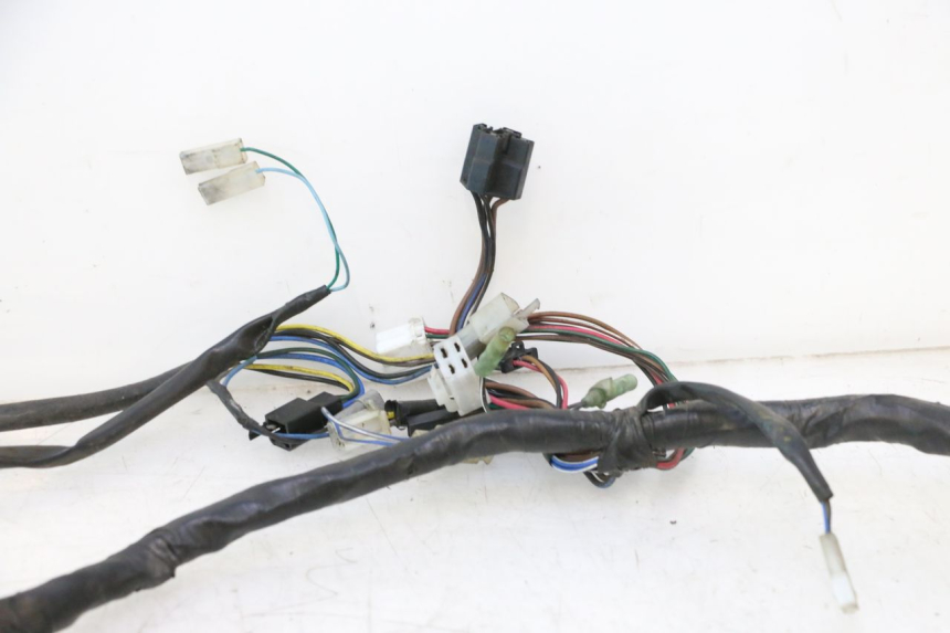 photo de FAISCEAU YAMAHA YP MAJESTY 125 (2007 - 2010) - Stato della superficie e materiale