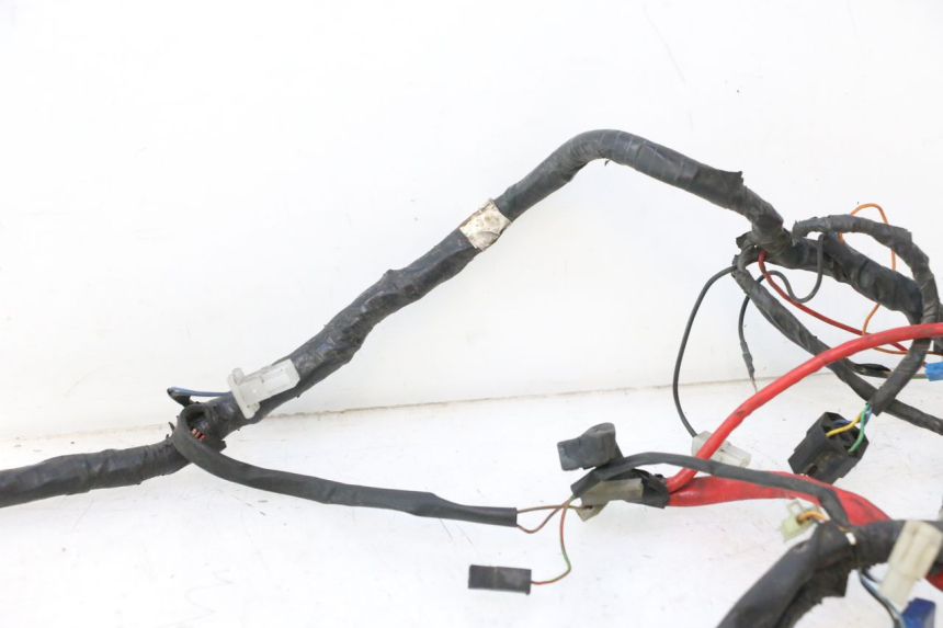 photo de FAISCEAU YAMAHA YP MAJESTY 125 (2002 - 2006) - Angolazione alternativa