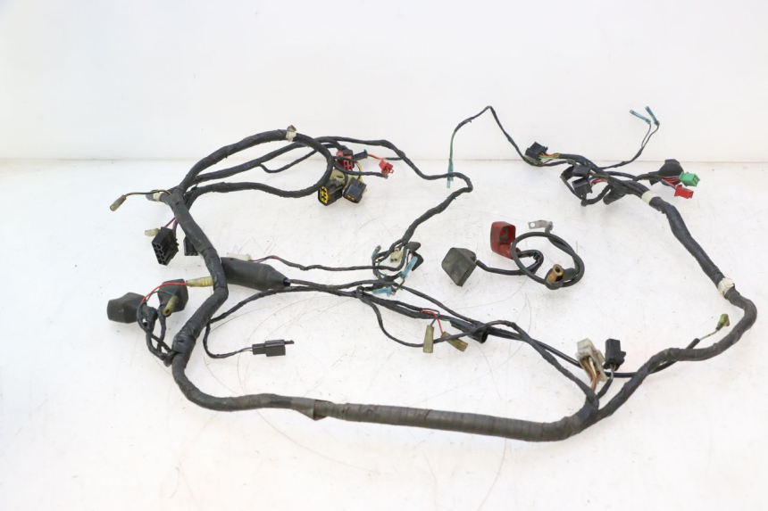 photo de IMPIANTO ELETTRICO KAWASAKI ZX-6R ZX6R 600 (1995 - 1997) - Altra angolazione