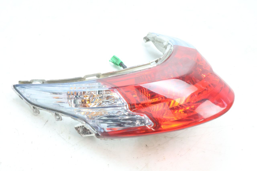 photo de FANALE POSTERIORE KYMCO AGILITY 16+ 4T 50 (2018 - 2023) - Zoom sullo stato d'uso
