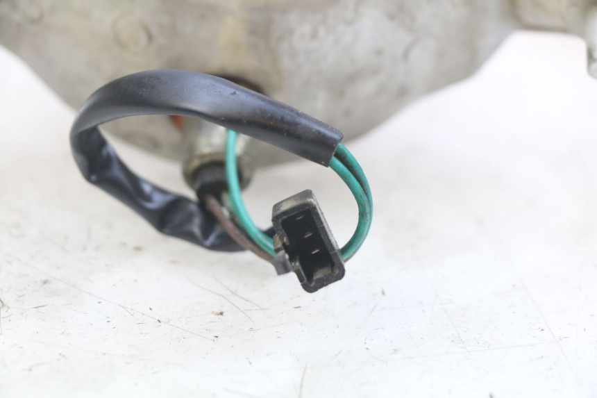 photo de FANALE POSTERIORE KYMCO AGILITY 4T 50 (2005 - 2018) - Altra angolazione