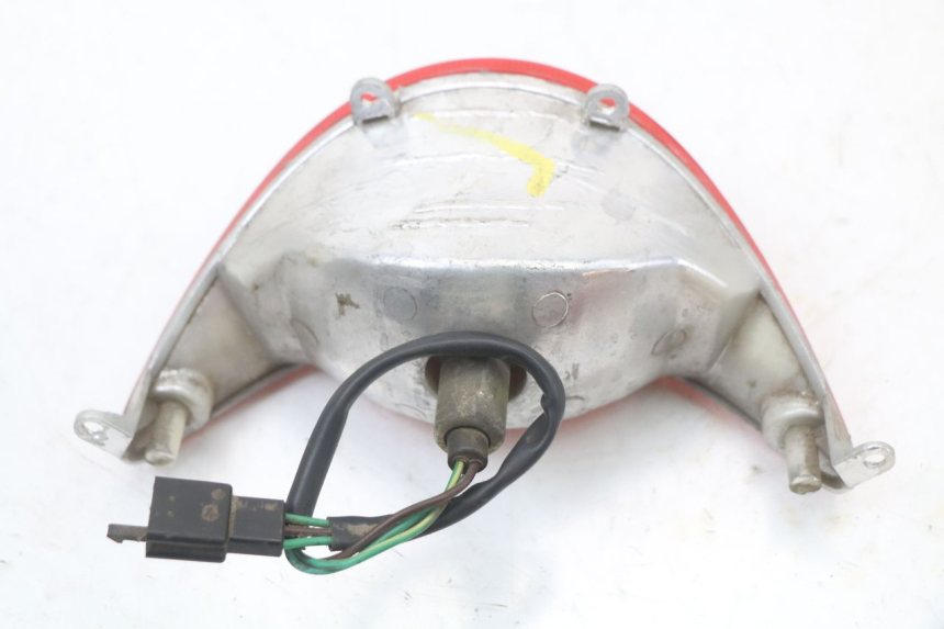 photo de FANALE POSTERIORE KYMCO AGILITY 4T 50 (2005 - 2018) - Altra angolazione