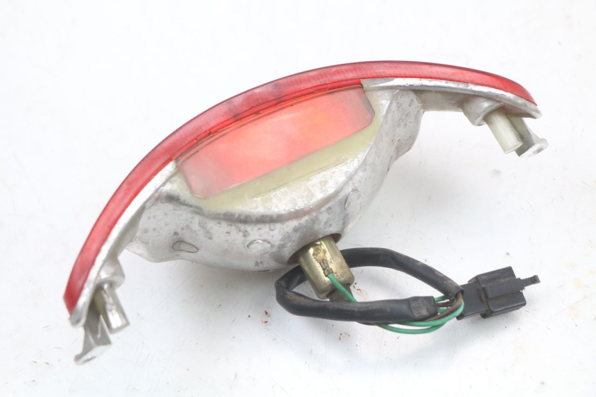 photo de FANALE POSTERIORE KYMCO AGILITY 4T 50 (2005 - 2018) - Primo piano tecnico