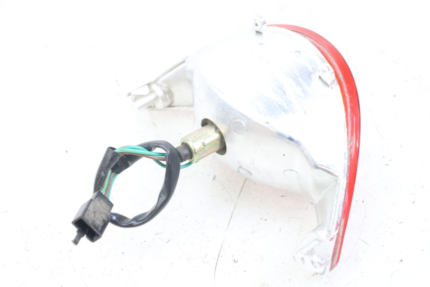 photo de FANALE POSTERIORE KYMCO AGILITY 4T 50 (2018 - 2022) - Altra angolazione