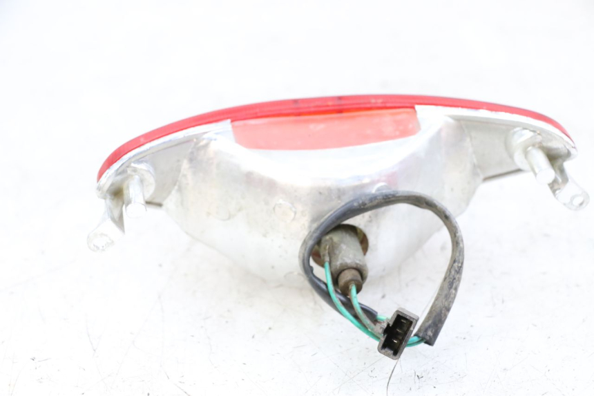 photo de FANALE POSTERIORE KYMCO AGILITY 4T 50 (2018 - 2022) - Vista d'insieme del prodotto