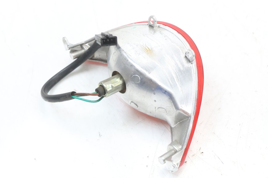 photo de FANALE STOP POSTERIORE  KYMCO AGILITY CARRY 50 (2011 - 2020) - Primo piano tecnico