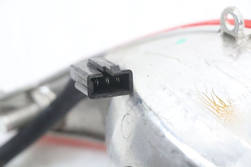 photo de FANALE STOP POSTERIORE  KYMCO AGILITY CARRY 50 (2011 - 2020) - Vista d'insieme del prodotto