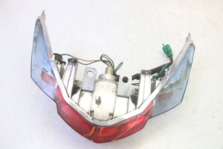 photo de FANALE POSTERIORE KYMCO AGILITY NAKED RENOUVO 2T 50 (2011 - 2018) - Stato della superficie e materiale