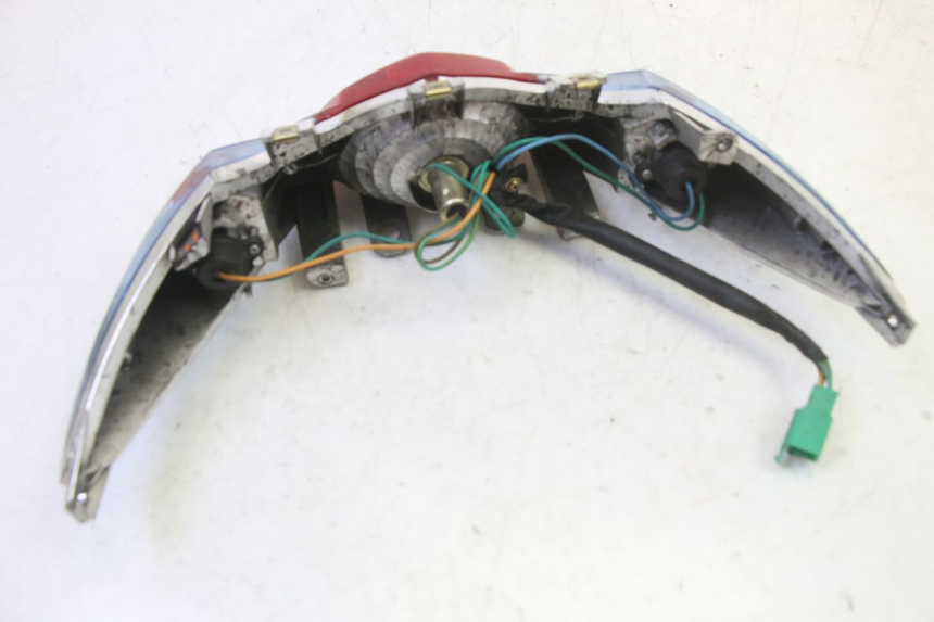 photo de FANALE POSTERIORE KYMCO AGILITY NAKED RENOUVO 2T 50 (2011 - 2018) - Marcature e riferimenti originali