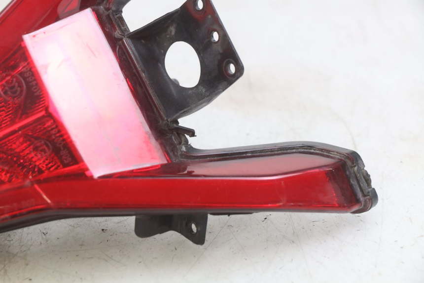 photo de FANALE POSTERIORE NECO ALEXONE 125 (2017 - 2024) - Zoom sullo stato d'uso