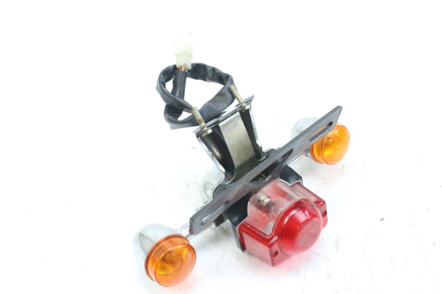 photo de FANALE POSTERIORE WILDLANDER BISCUIT 125 (2004 - 2010) - Zoom sullo stato d'uso