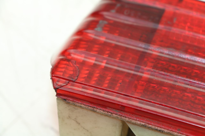 photo de FANALE POSTERIORE BMW K LT ABS 1100 (1990 - 1996) - Primo piano tecnico