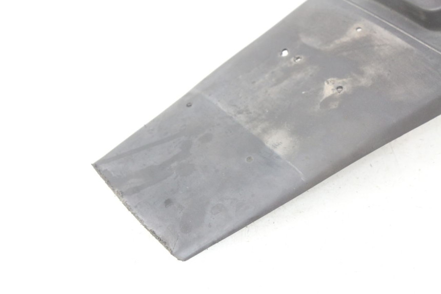 photo de FANALE STOP POSTERIORE  MBK BOOSTER NEXT GENERATION 50 (2004 - 2007) - Zoom sullo stato d'uso